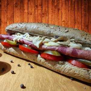 ساندویچ ژامبون گوشت تنوری اوتایلی